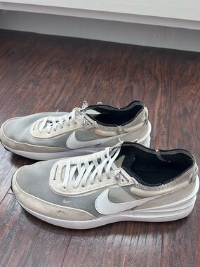Nike Waffle One Shoes